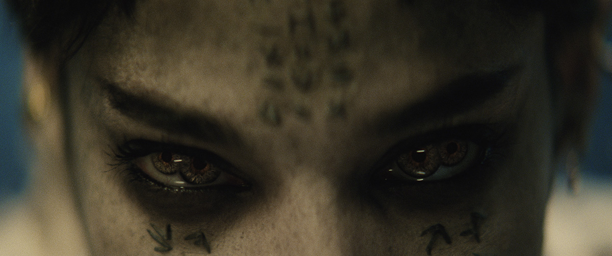 2474_E_104_PCC_9021_STILL_V5_1002