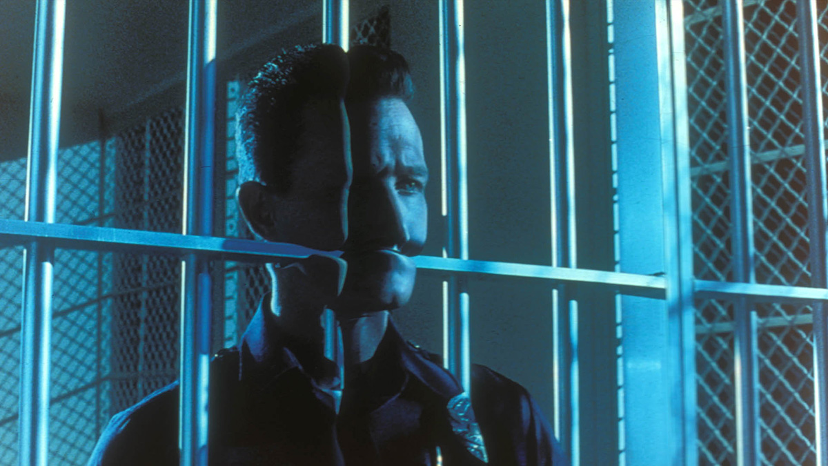 terminator_2.bg_.3