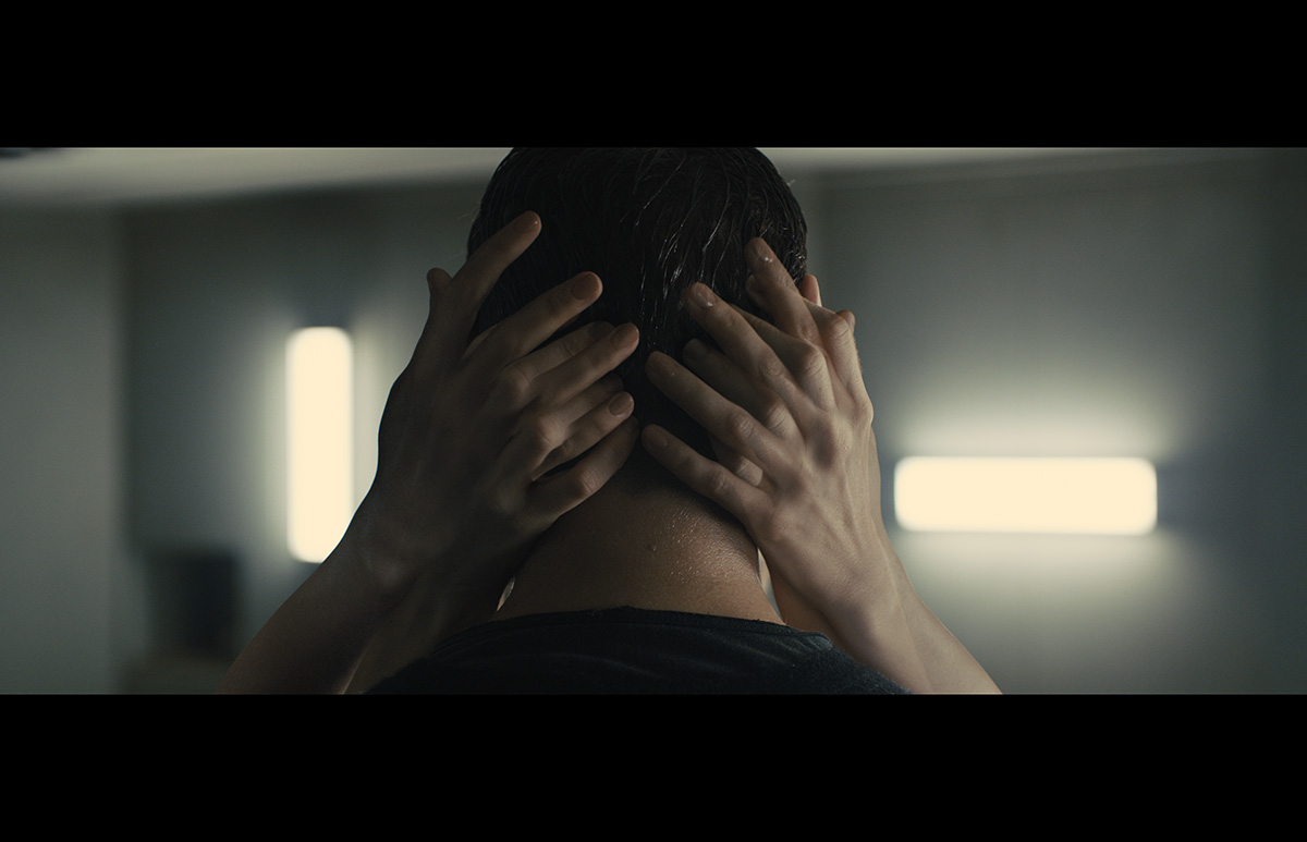 e_dtr_076_0380_comp_v030_PR_v002.1001